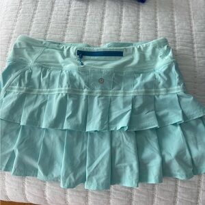 Women’s Lululemon Skirt